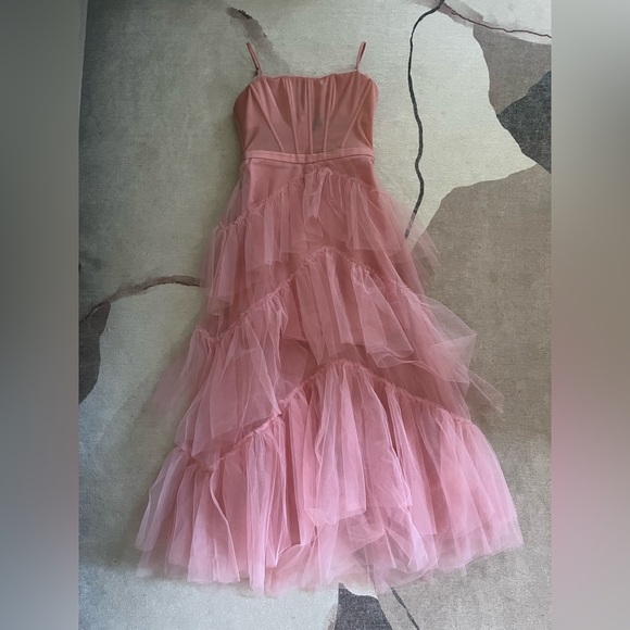 BCBG - Oly Tiered Ruffle Tulle Evening Gown, Bridal Rose - Picture 5 of 9